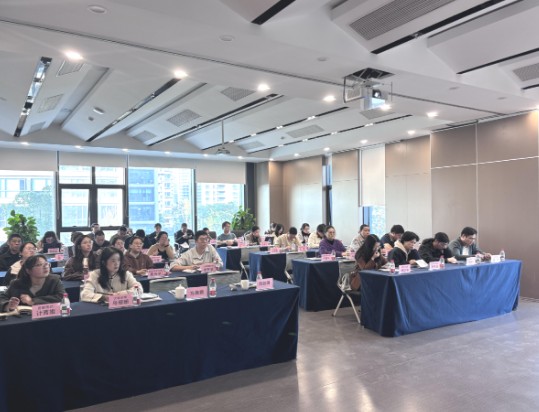 為企業(yè)送上“政策賦能 + 成果轉(zhuǎn)化”雙重大禮包1.jpg