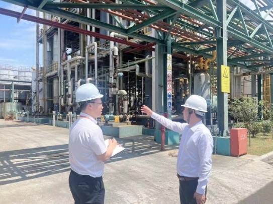 深耕十載煥新顏 奮楫揚帆譜新篇 鄞州銀行江北支行奏響兩江北岸高質量發展“協奏曲”1.jpg