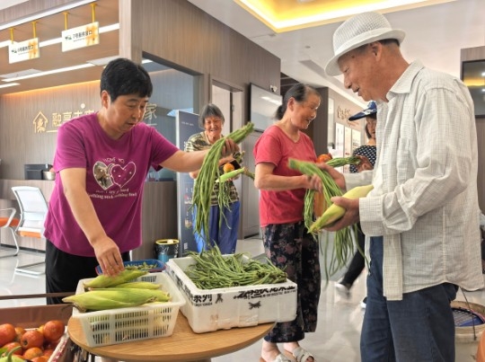“共享蔬菜”,讓社區(qū)里的共享故事溫暖升級1.jpg